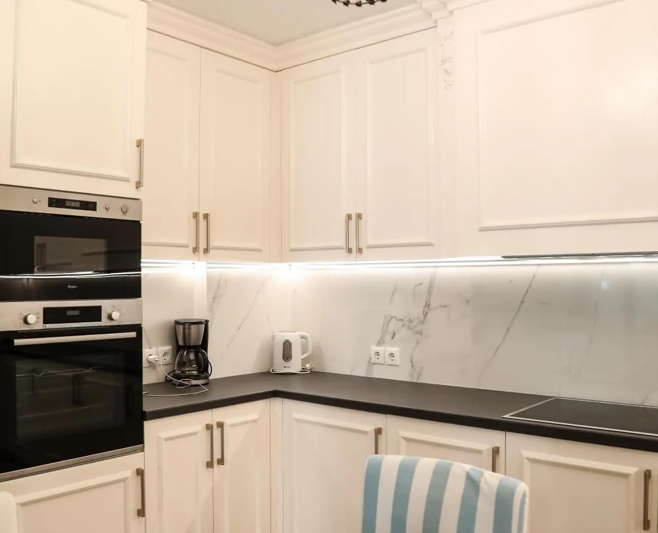 Limani Luxury Apartments Beachfront Sarande