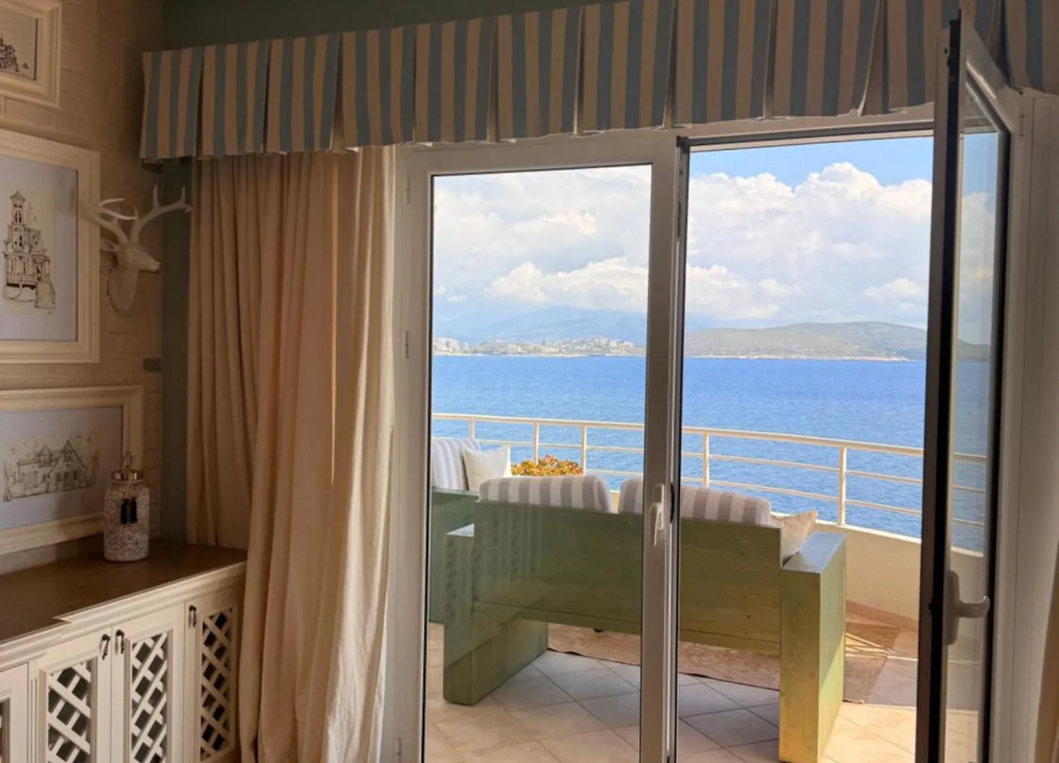 Limani Luxury Apartments Beachfront Sarande