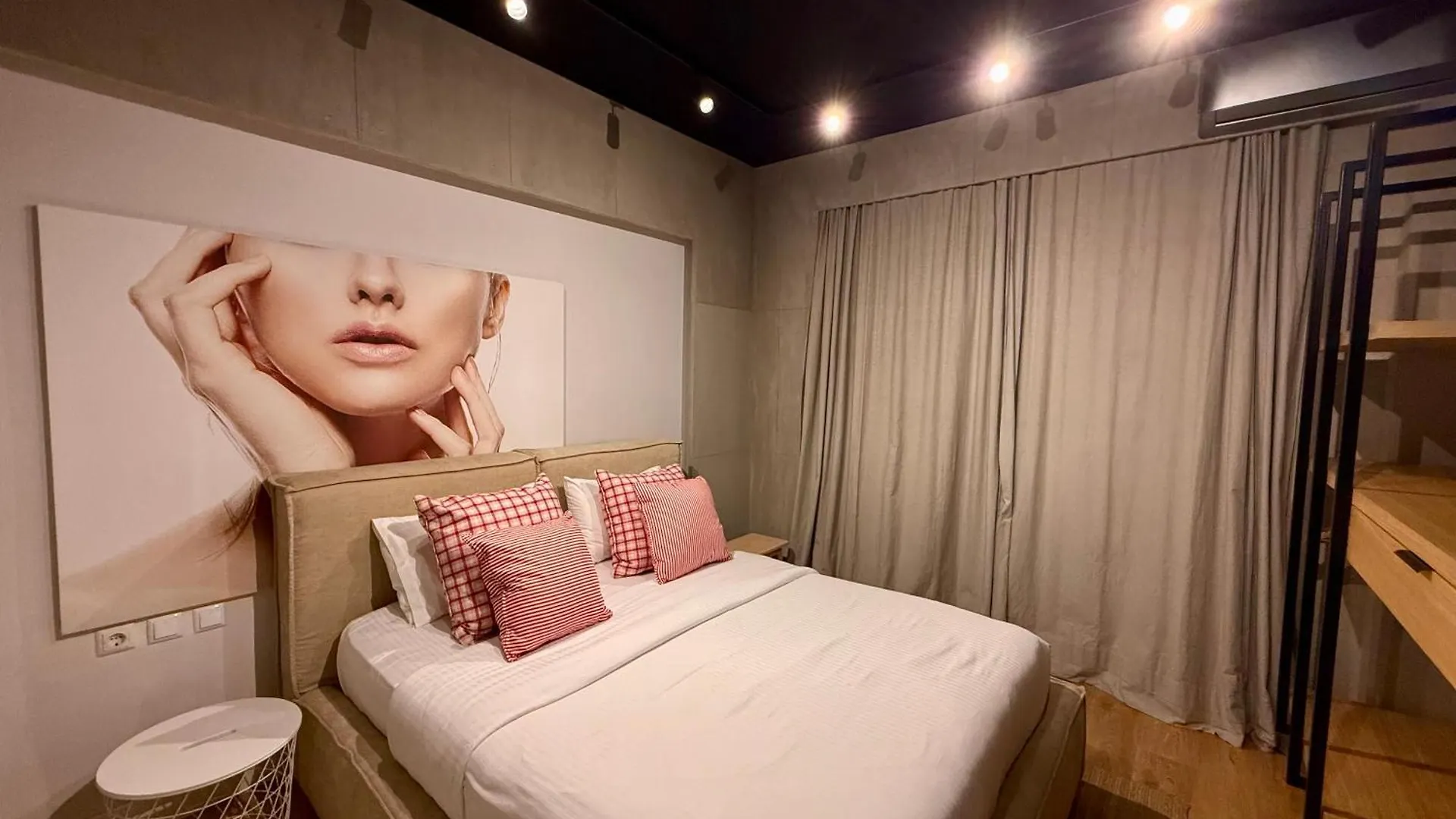 Limani Luxury Apartments Beachfront Sarande