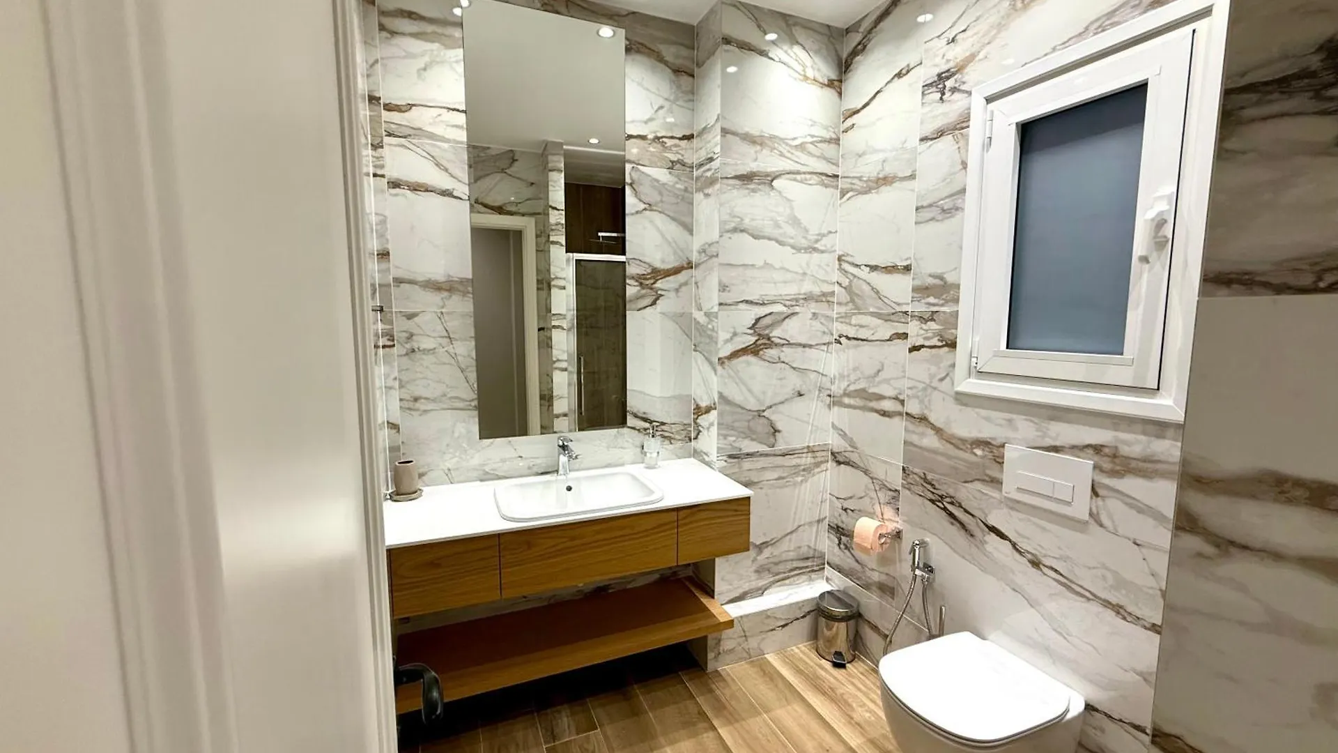Limani Luxury Apartments Beachfront Sarandë Albanien