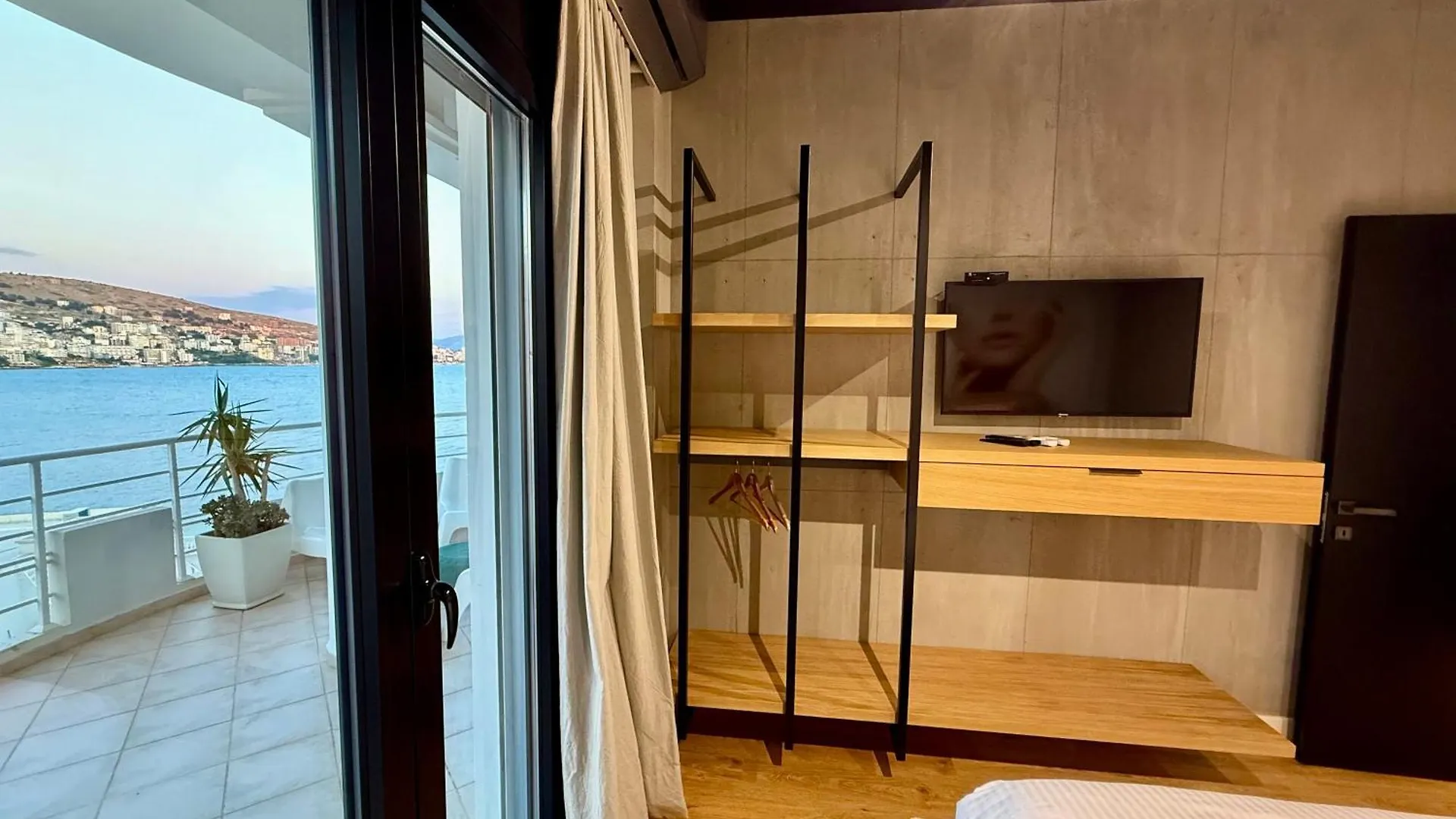 Limani Luxury Apartments Beachfront Sarandë